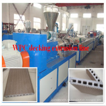 Maquinaria de fabricación de perfiles de madera y plástico